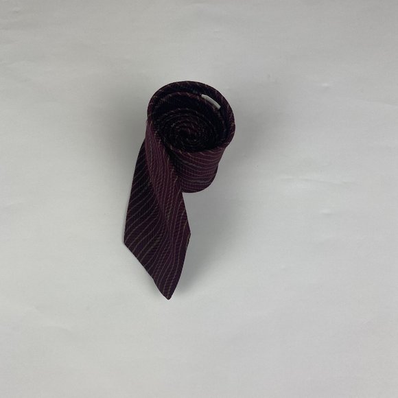 Giorgio Armani Vintage Tie 100% Pure Silk - Picture 14 of 15